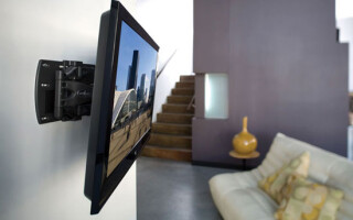 Как выбрать телевизор для дома — обзор главных параметров и рейтинг лучших моделей